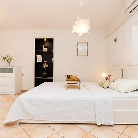 Lägenhet Quiet Area K65 Mali Lošinj