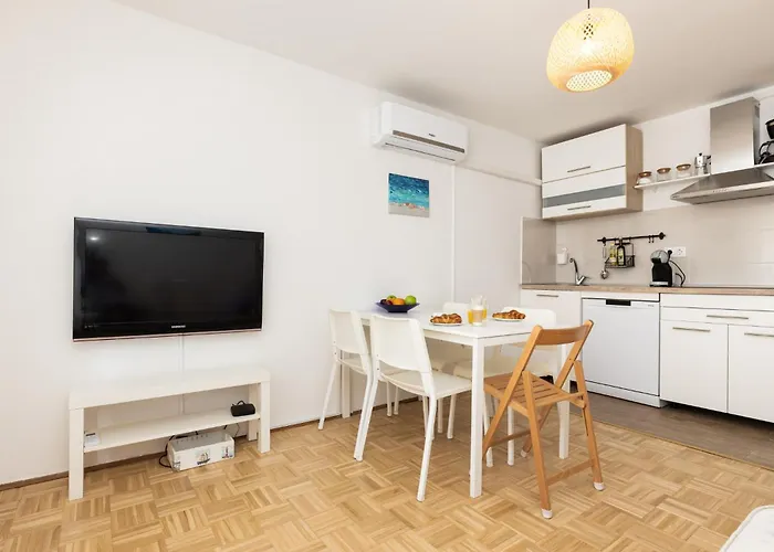 Quiet Area K65 Apartman