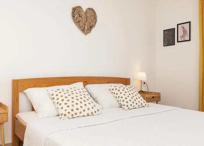 Quiet Area K65 Apartman *