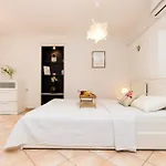 Apartment Quiet Area K65 Mali Lošinj