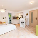Apartment Quiet Area K65 Mali Lošinj