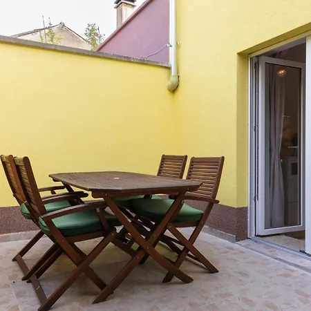 Quiet Area K65 Apartment Mali Losinj
