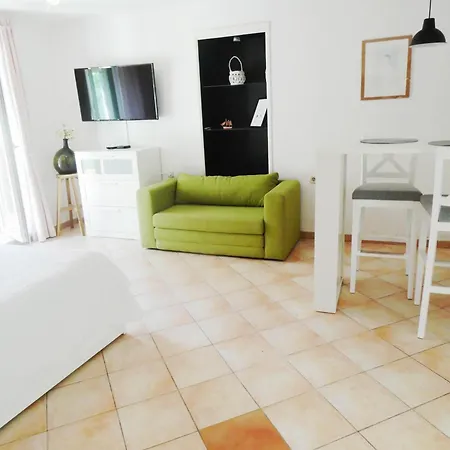 Quiet Area K65 Apartament *